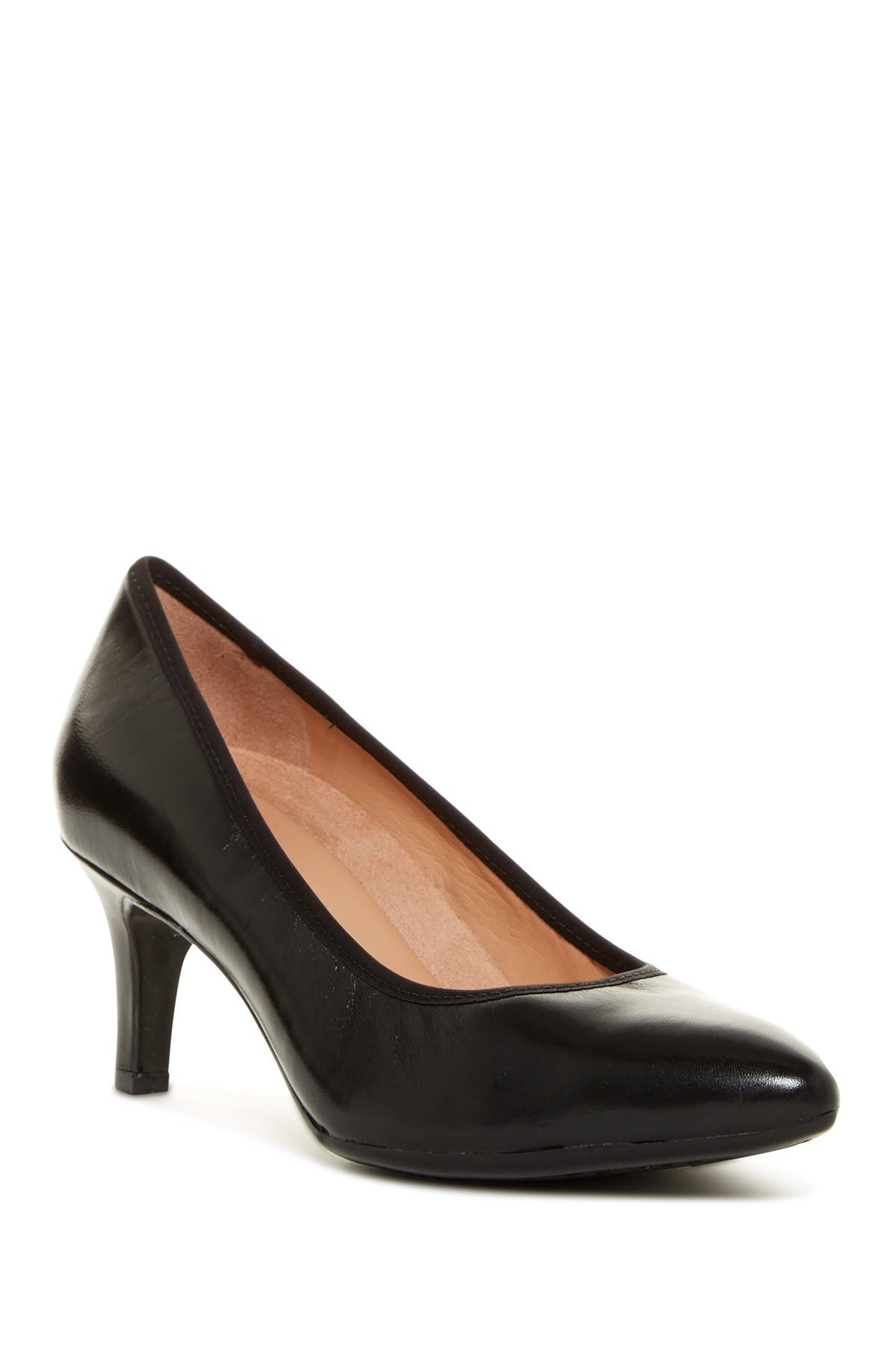 naturalizer pointed toe pump