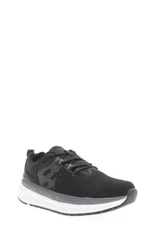 Propét Ultra Sneaker In Black/grey