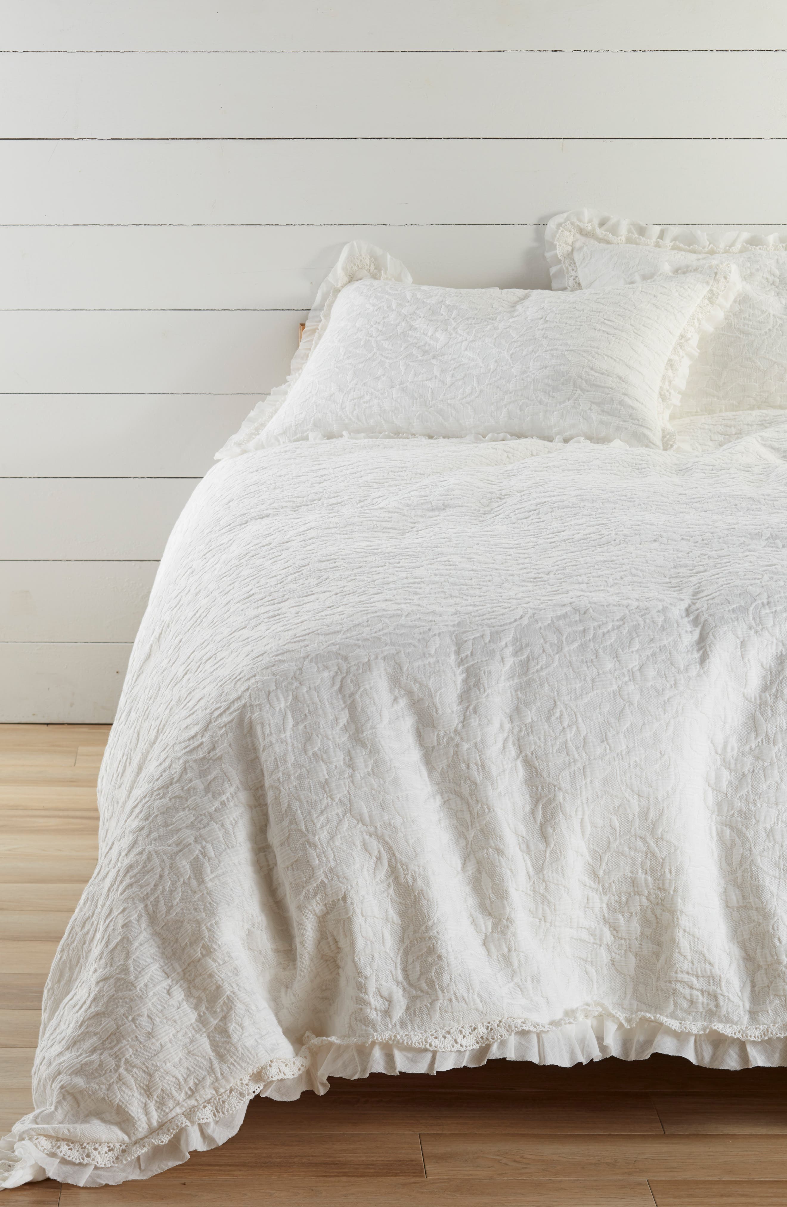 levtex malena floral quilt se