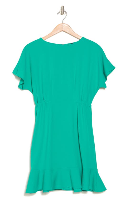 Donna Morgan Ruffle Hem Short Sleeve Dress In Spectra Green