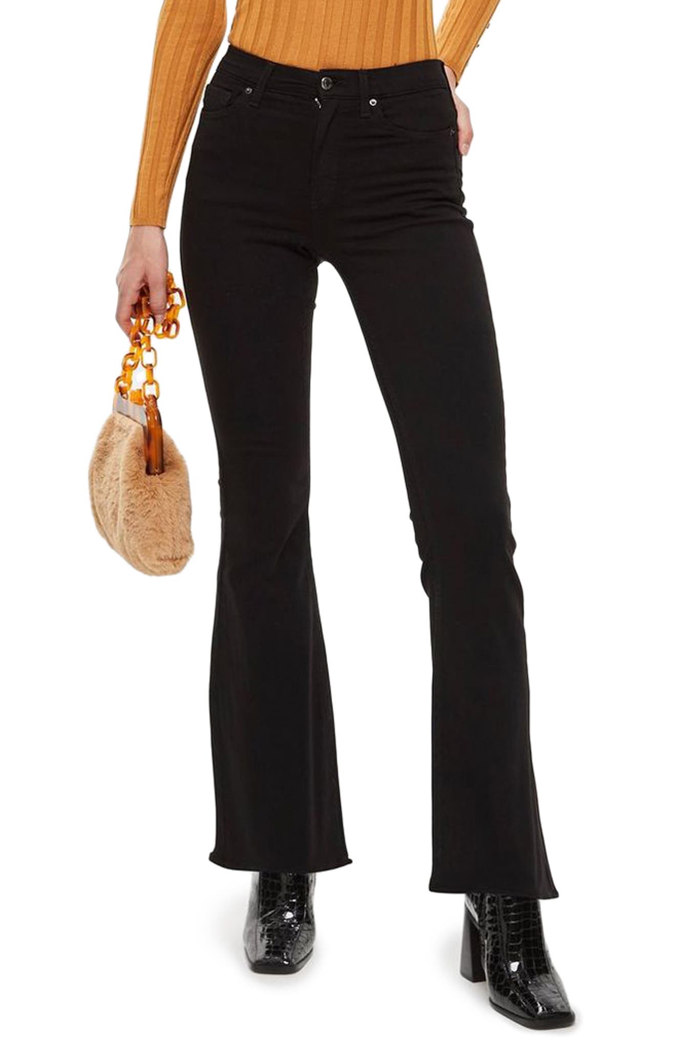 Hourglass Figure Stying Tips How to Dress if you are Petite