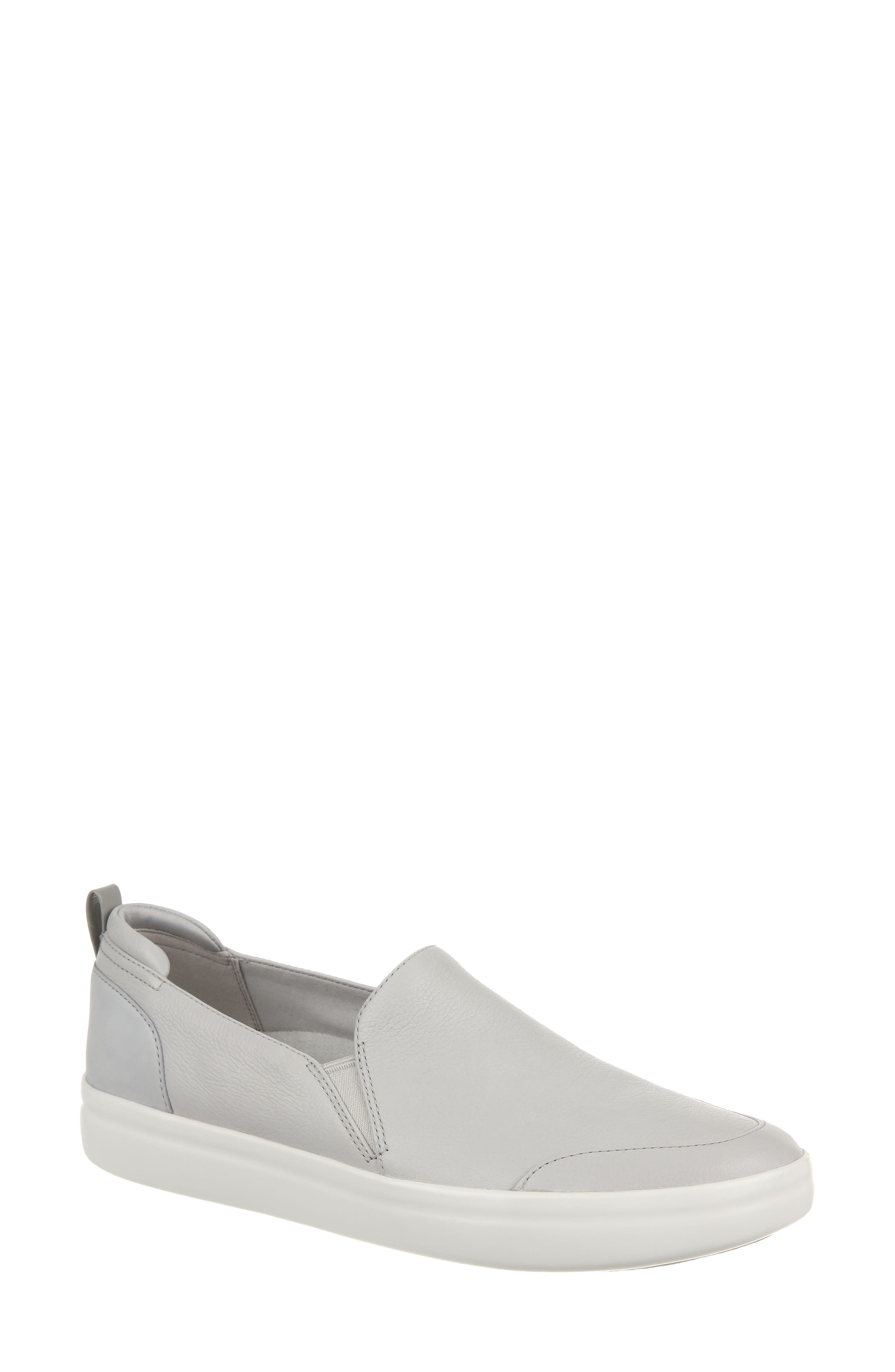 nordstrom slip on sneakers womens