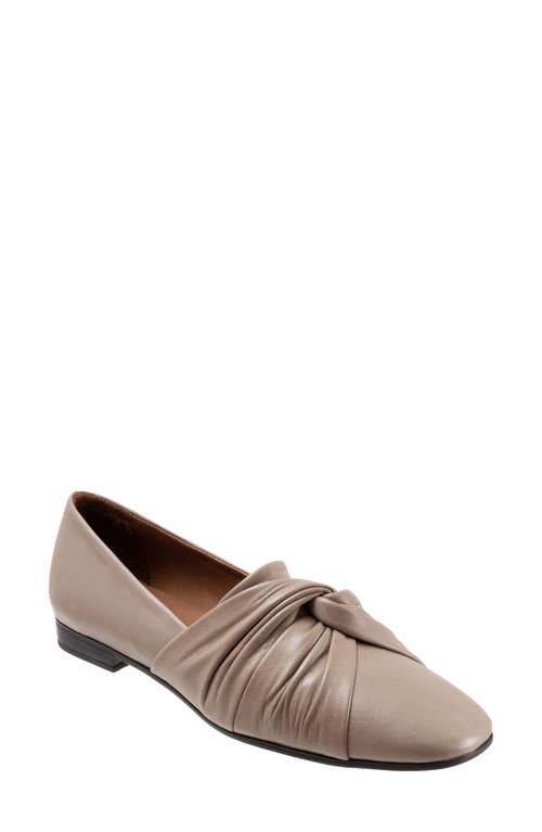 Bueno Emma Flat Grey Leather at Nordstrom,