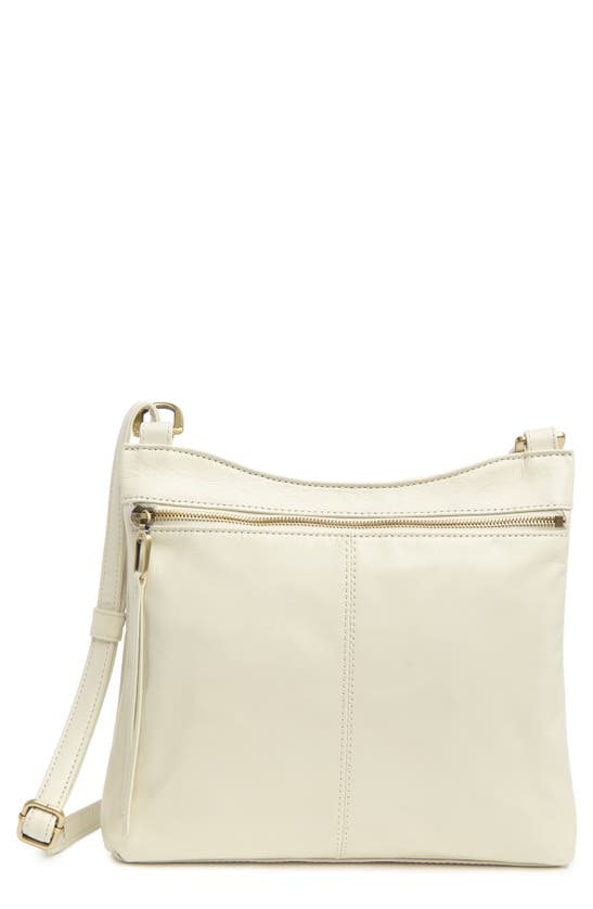 Hobo Cambel Leather Crossbody Bag In Latte