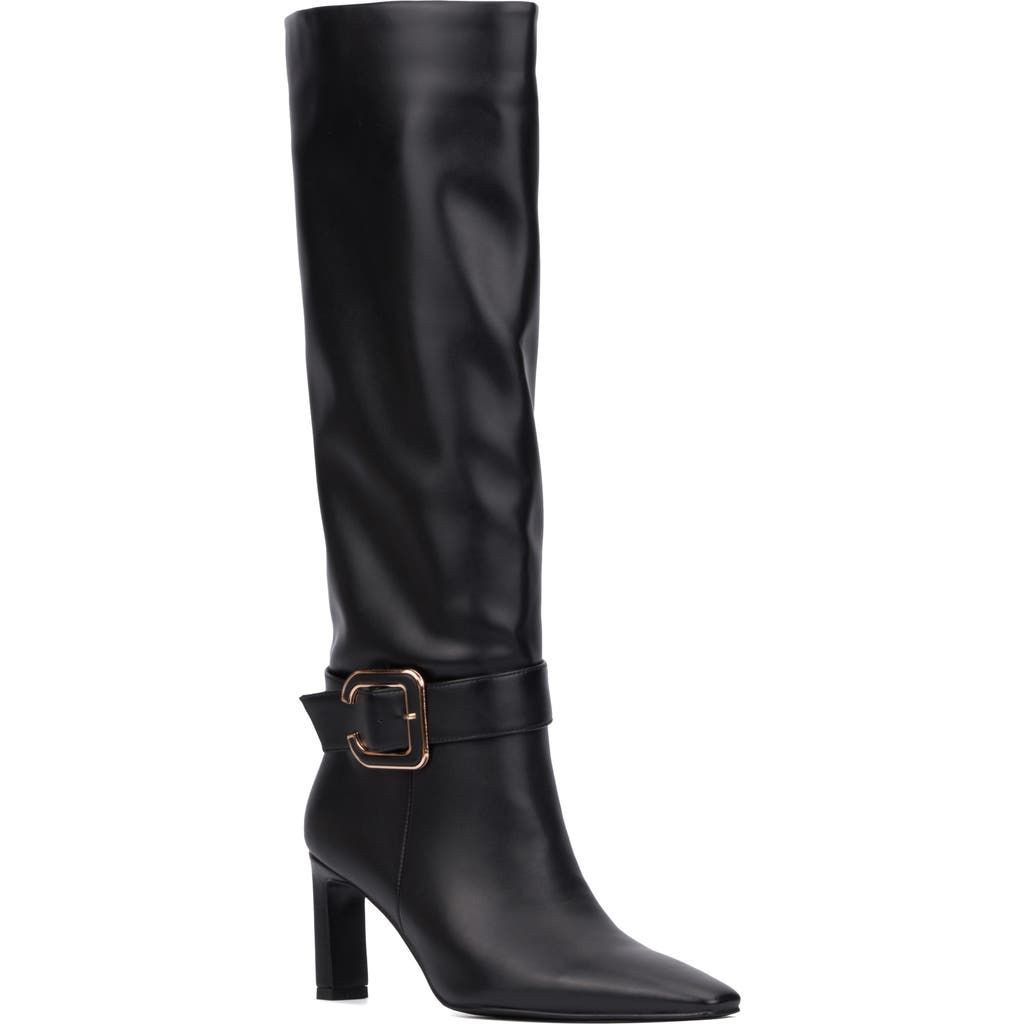 Torgeis Tall Belt Boot In Black