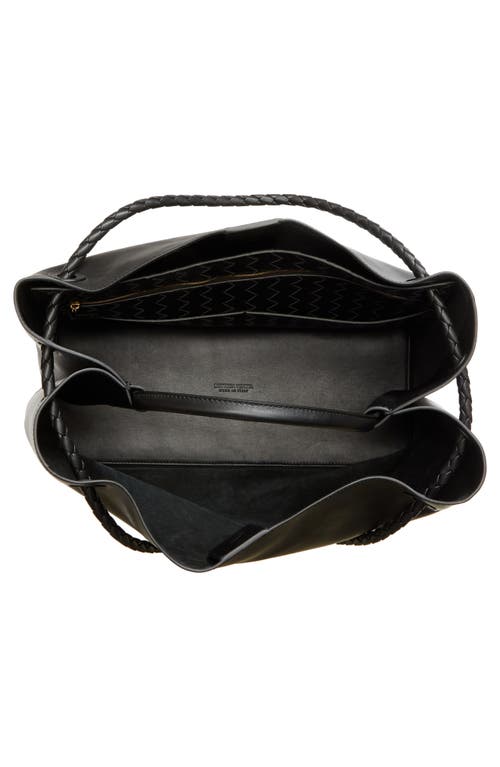 Bottega Veneta Large Andiamo Leather Tote In 1019 Black-m Brass