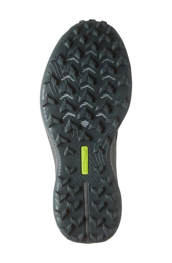 Saucony Peregrine 12 Trail Running Shoe In Black/ Charcoal