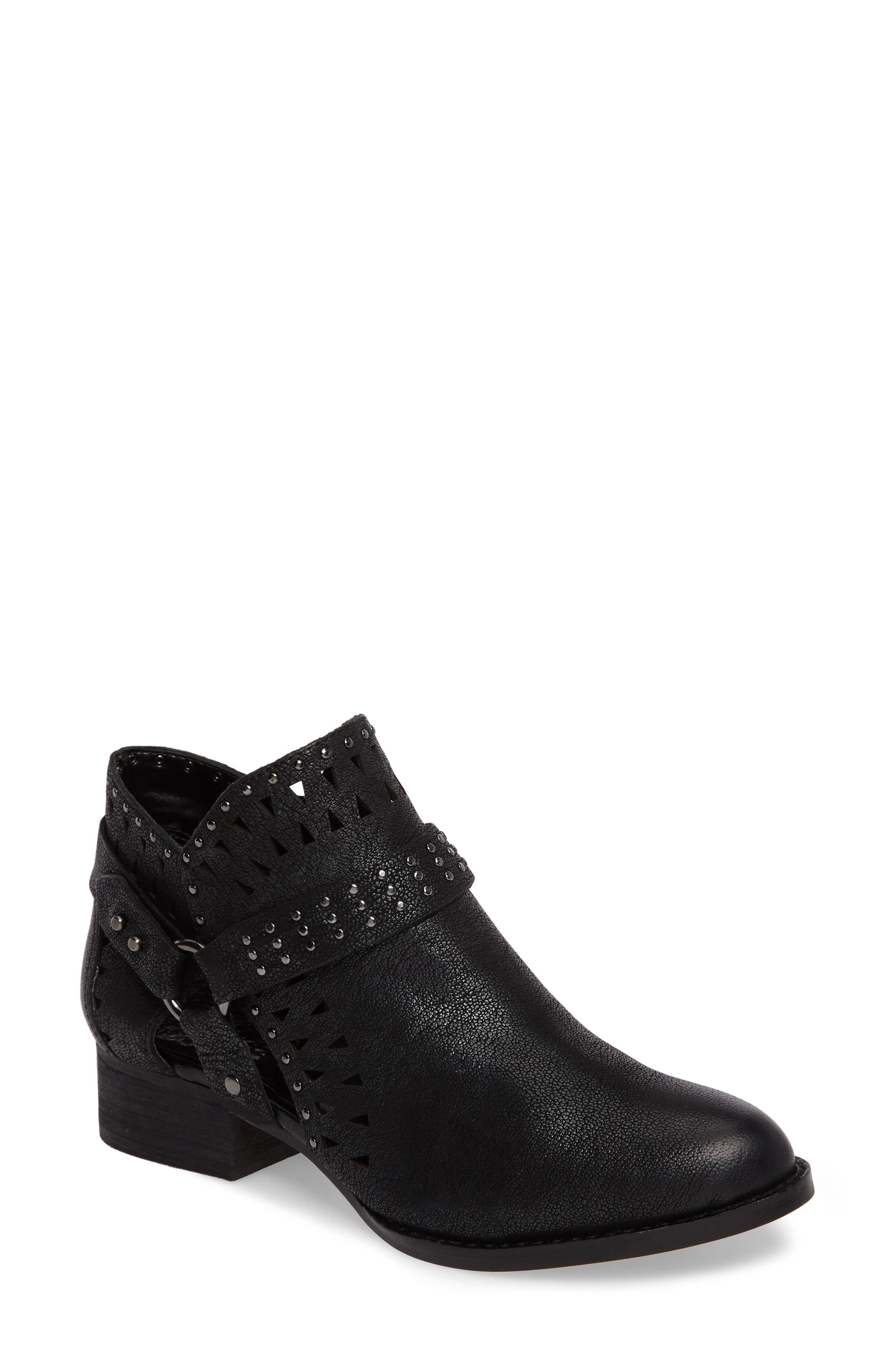 vince camuto booties nordstrom rack