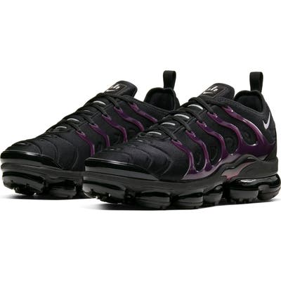 Nike Air Vapormax Plus Sneaker, Black