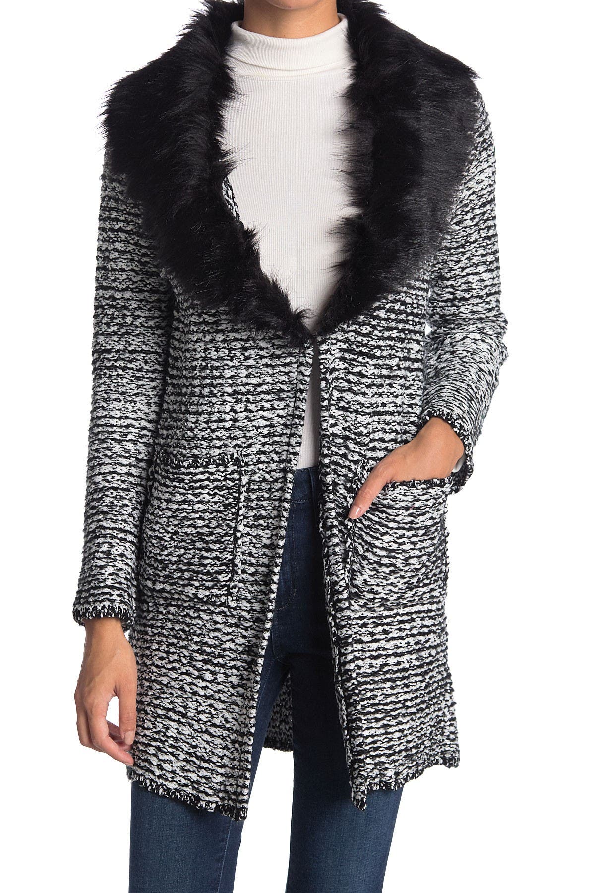 cardigan with fur collar