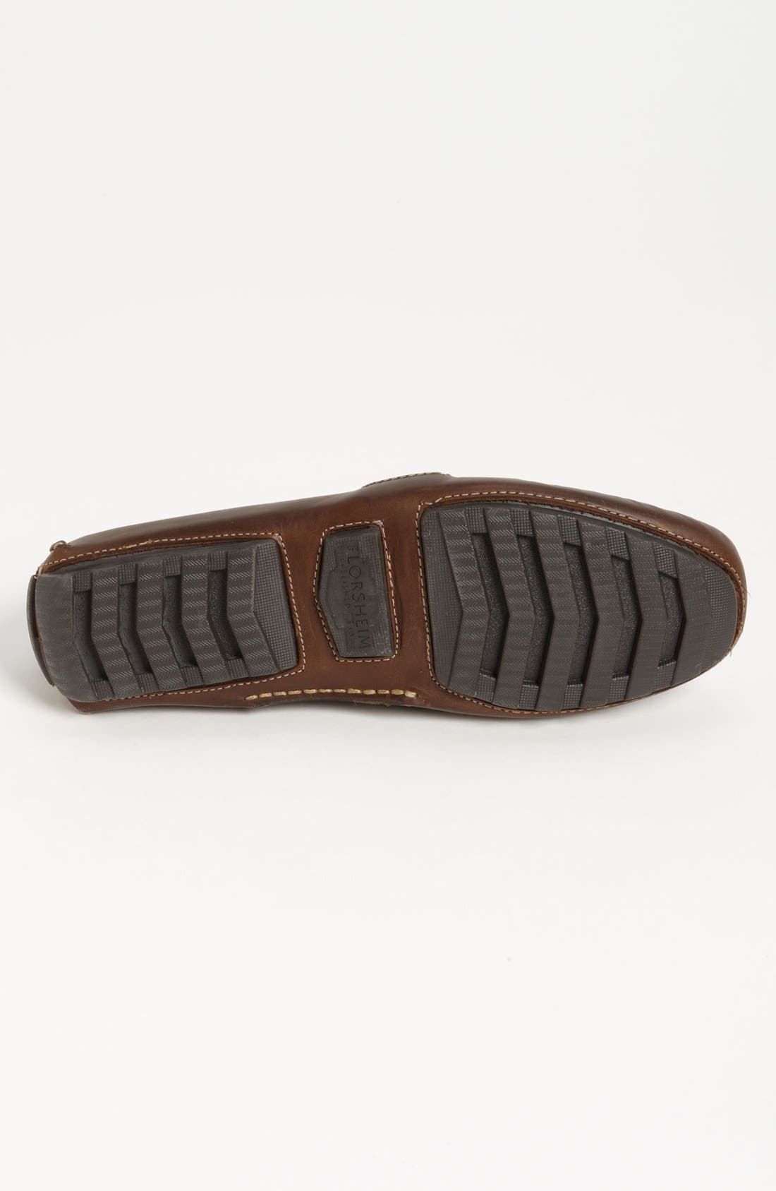 onitsuka tiger vs asics logo