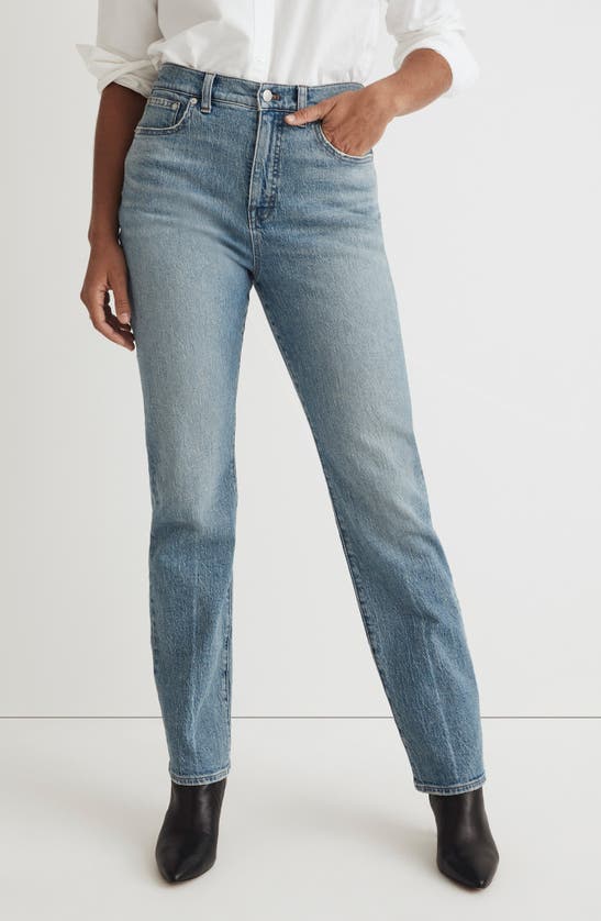 Shop Madewell The '90s Crease Edition Straight Jeans In Rondell Wash