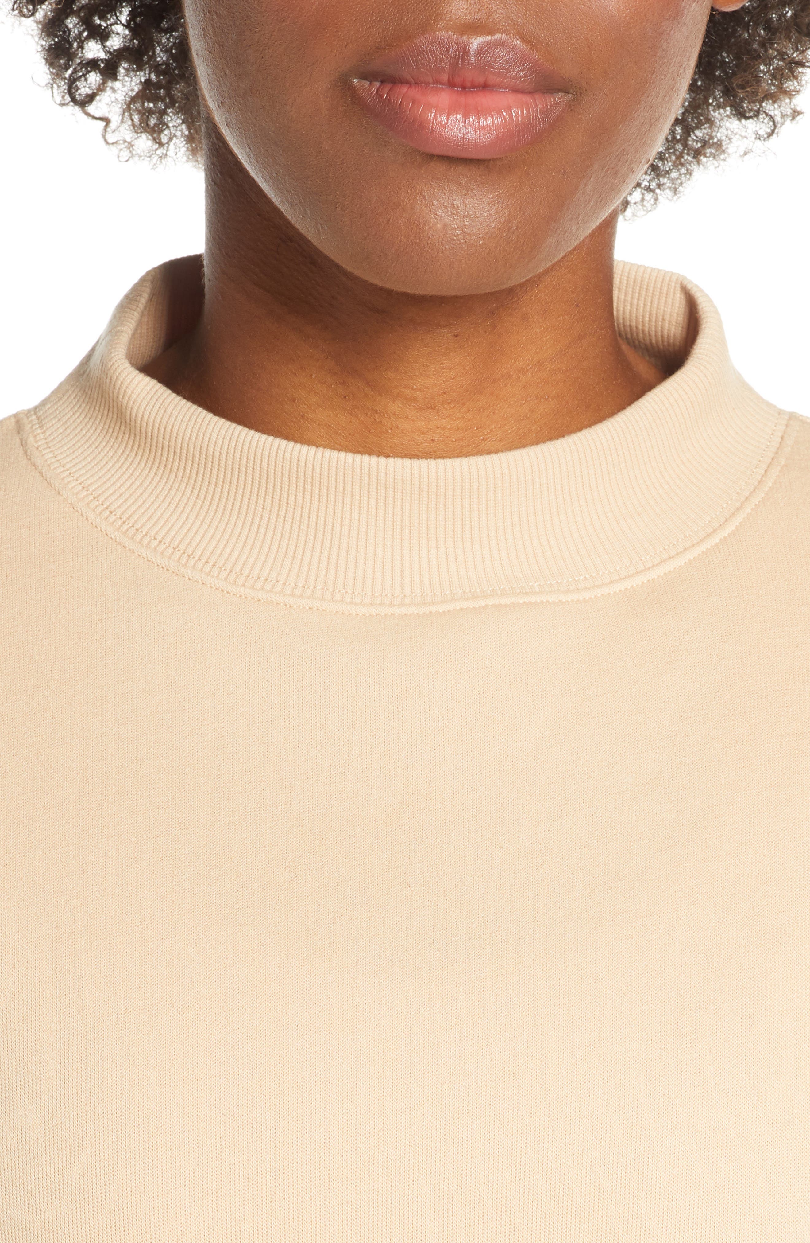 alo freestyle sweatshirt