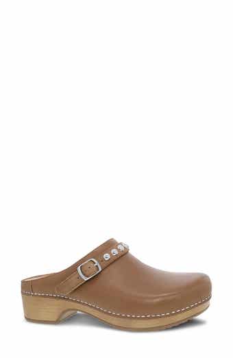 Mia 2025 alma clog
