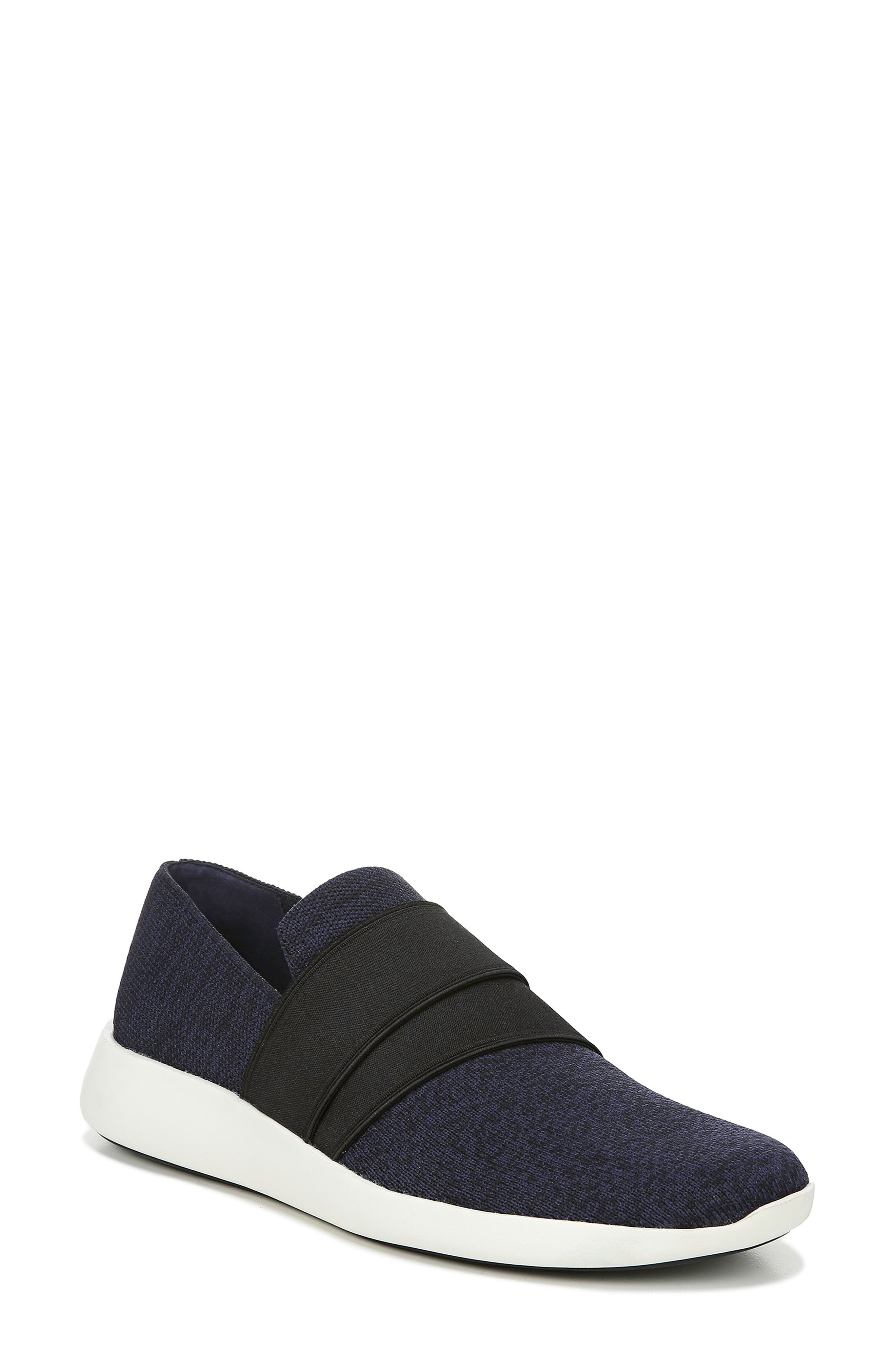 Vince Aston Slip-On Sneaker
