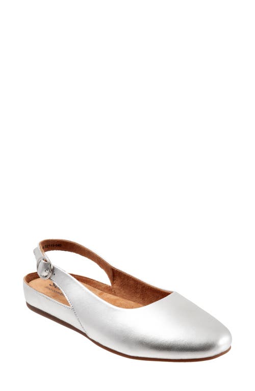 SoftWalk Sandy Slingback Flat Sandal in Silver Nappa Leather