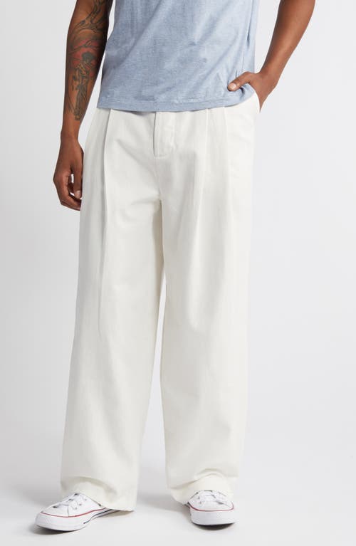 Baggy Pleated Chinos in Lotus