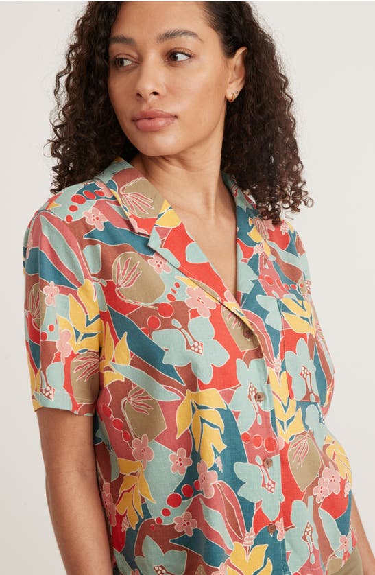 Shop Marine Layer Lucy Resort Short Sleeve Button-up Camp Shirt In Hibiscus Floral