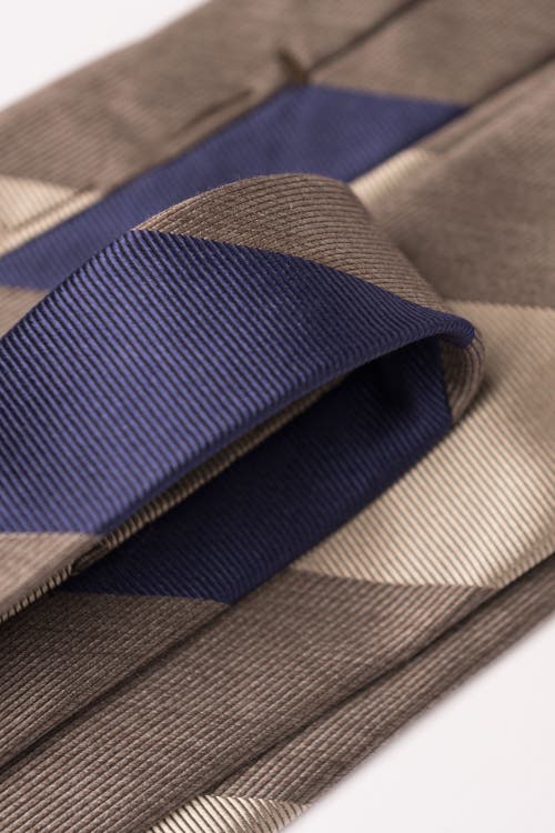 Elizabetta Conero In Taupe Grey