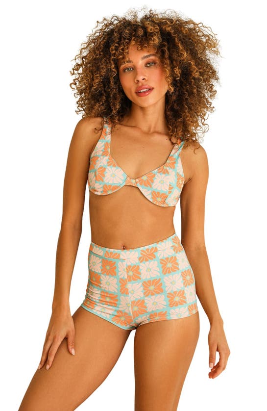 Shop Dippin Daisys Farrah Elastic Waist Short In Daisy Dukes