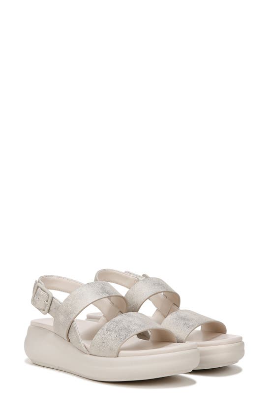 Naturalizer Coast Slingback Platform Sandal In Gold Faux Leather