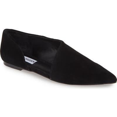 Steve Madden Hensley Pointy Toe Flat- Black