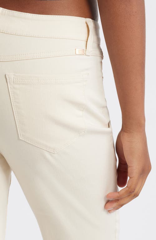 1822 Denim Demi Fray Step Hem Bootcut Jeans In White Smoke