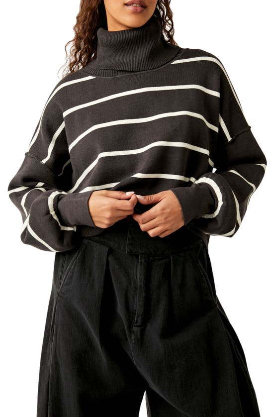 FREE PEOPLE FREE PEOPLE PAULIE STRIPE TURTLENECK SWEATER