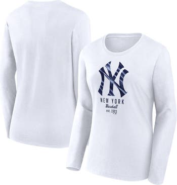 Nike Team Lineup (MLB New York Yankees) Women's Cropped T-Shirt.