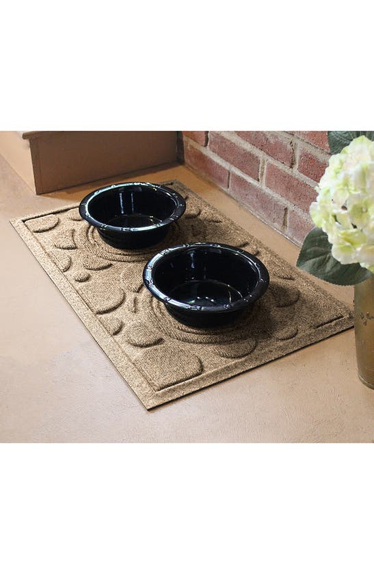 Shop Bungalow Flooring Pet Bow Mat In Camel