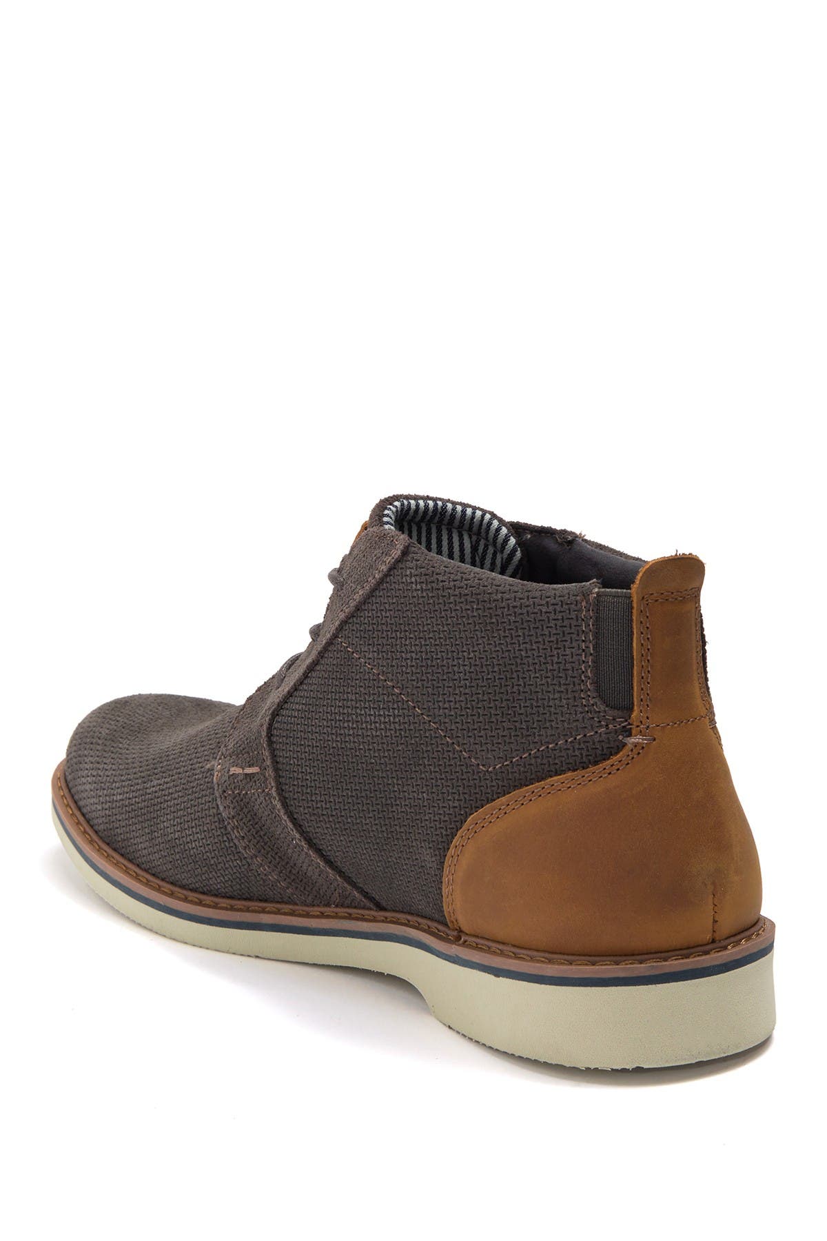 wide width chukka