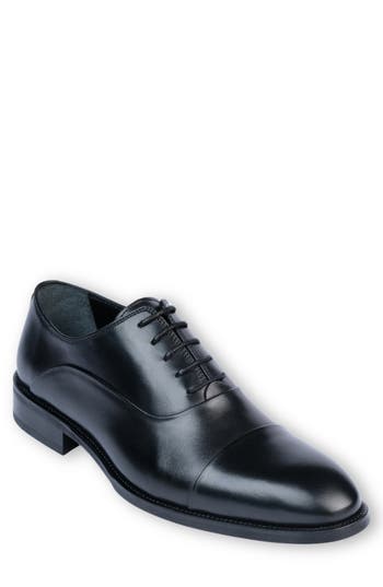 Vellapais Gambo Cap Toe Oxford Shoes In Black