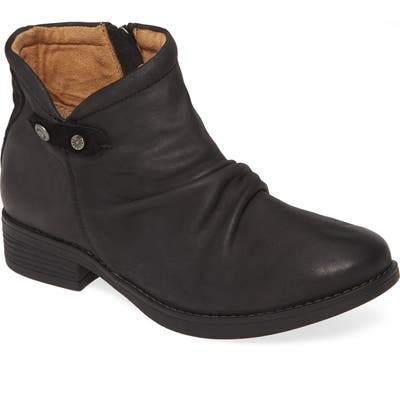 Comfortiva Tarrant Bootie- Black