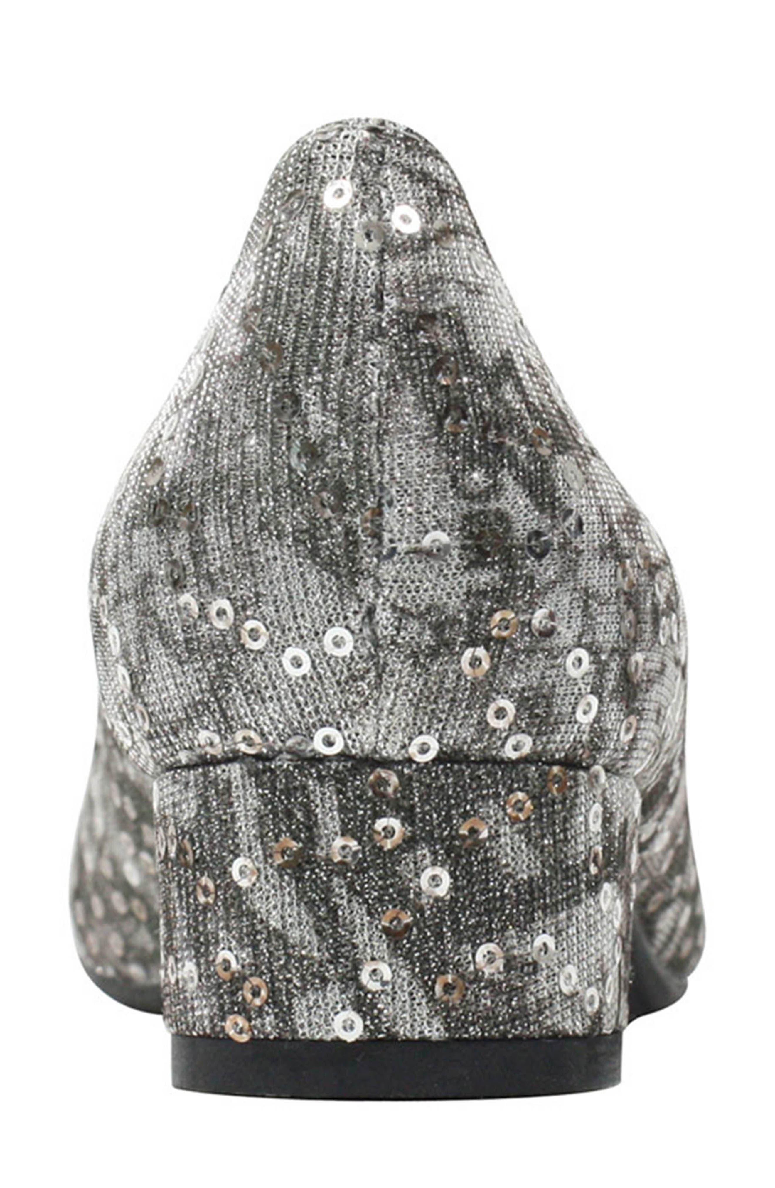 j renee cameo bow pump