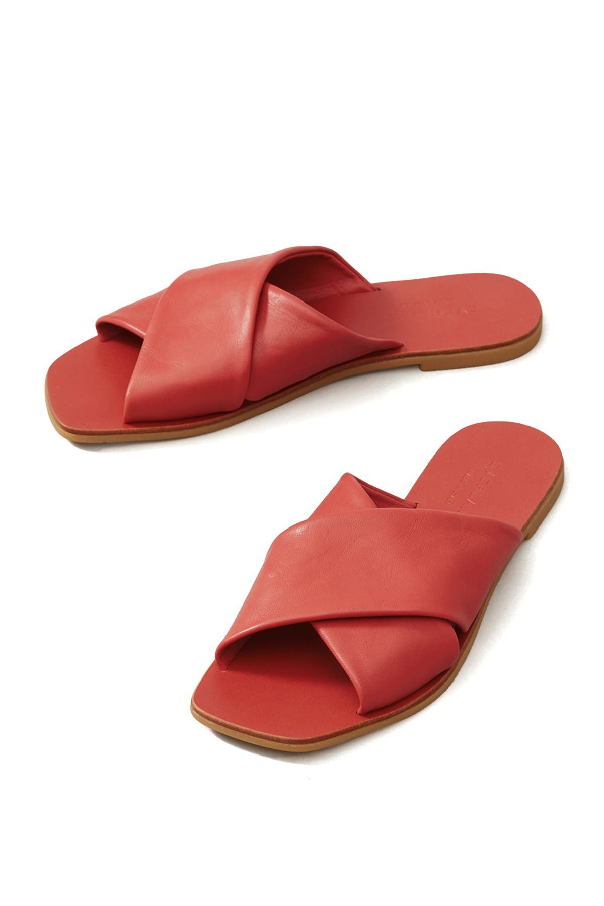 cushion walk crossover sandals