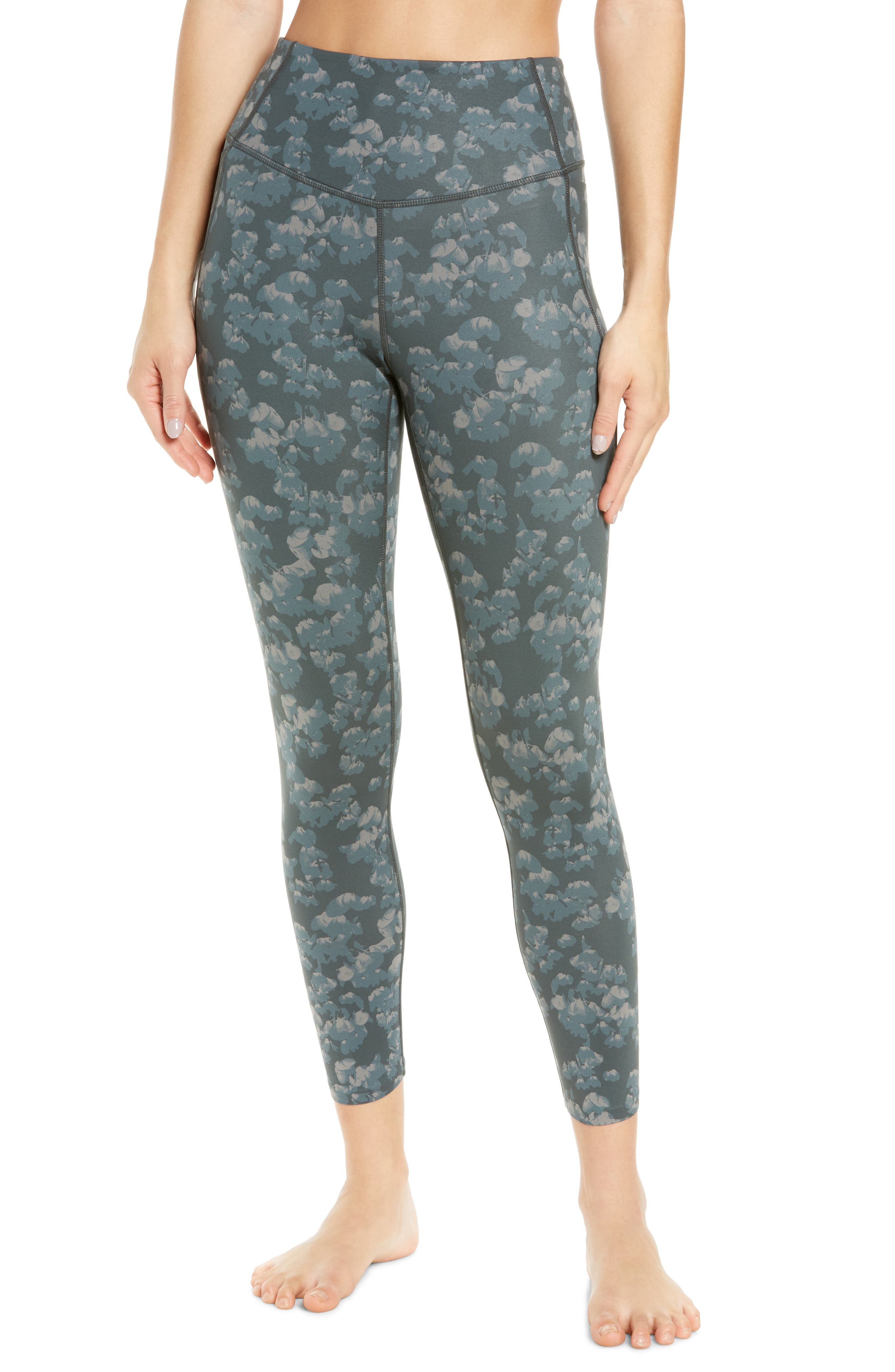 Zella Studio Lite High Waist Pocket 7/8 