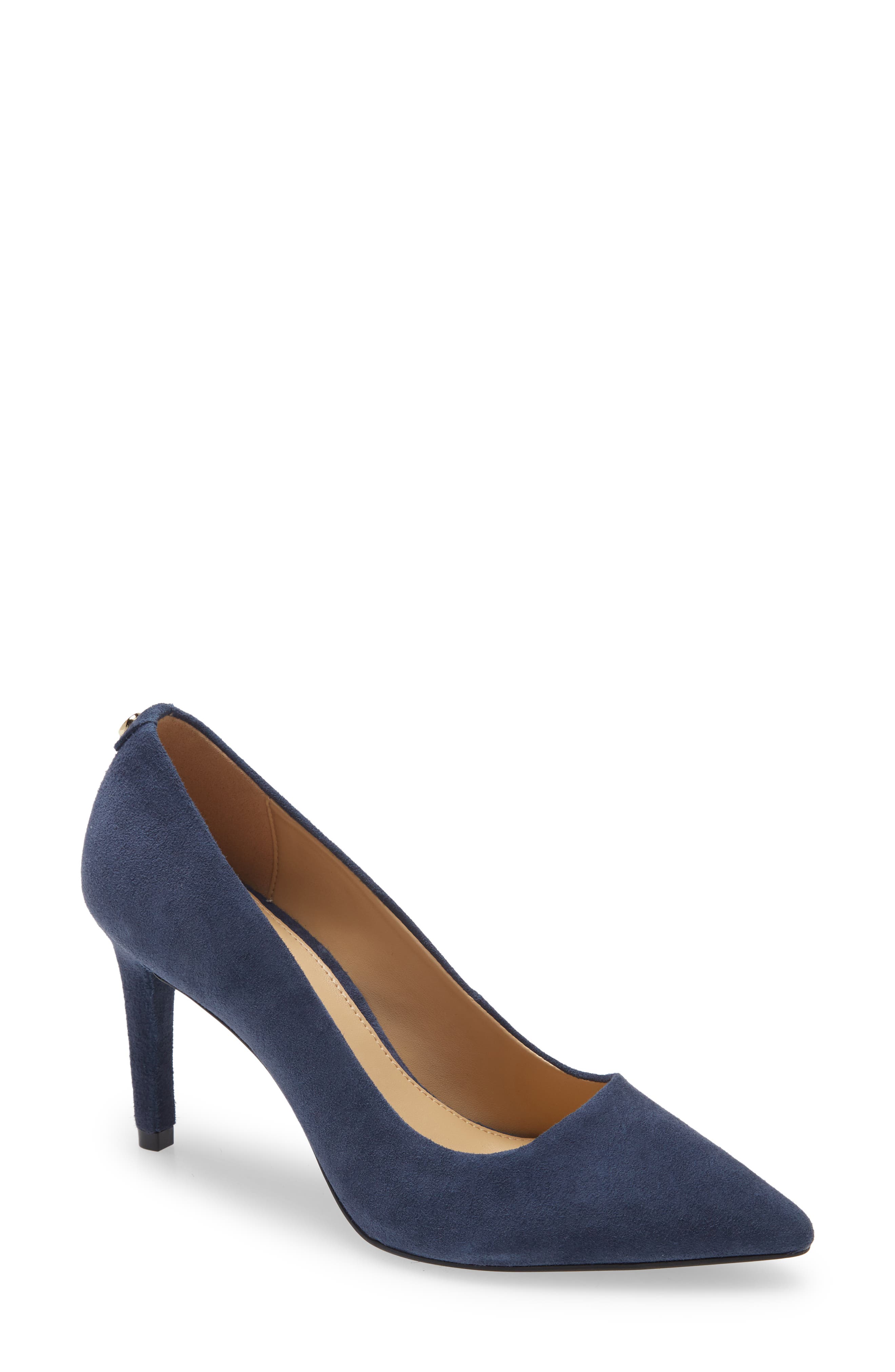 navy blue pumps