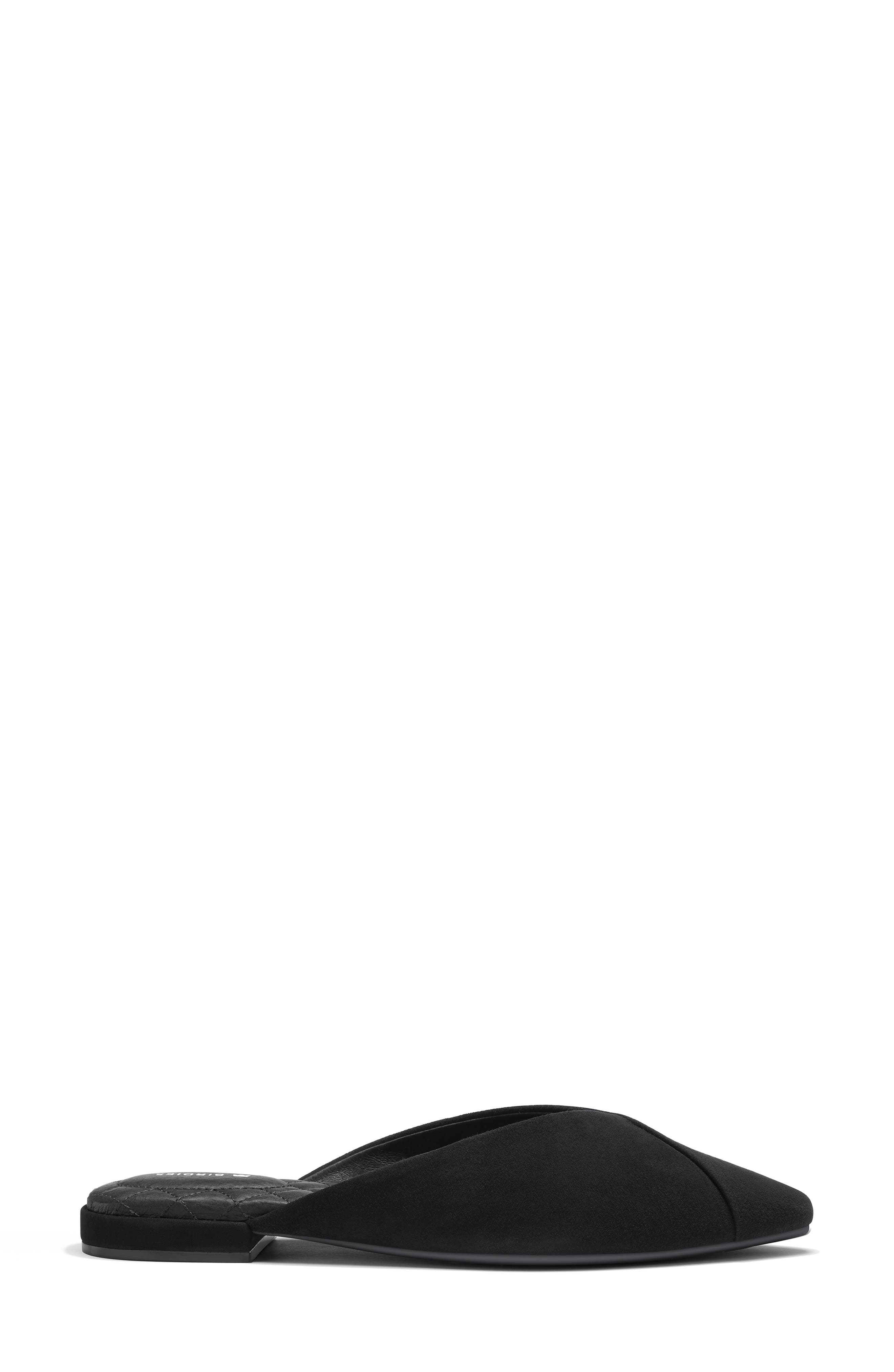 marc fisher sandals flat