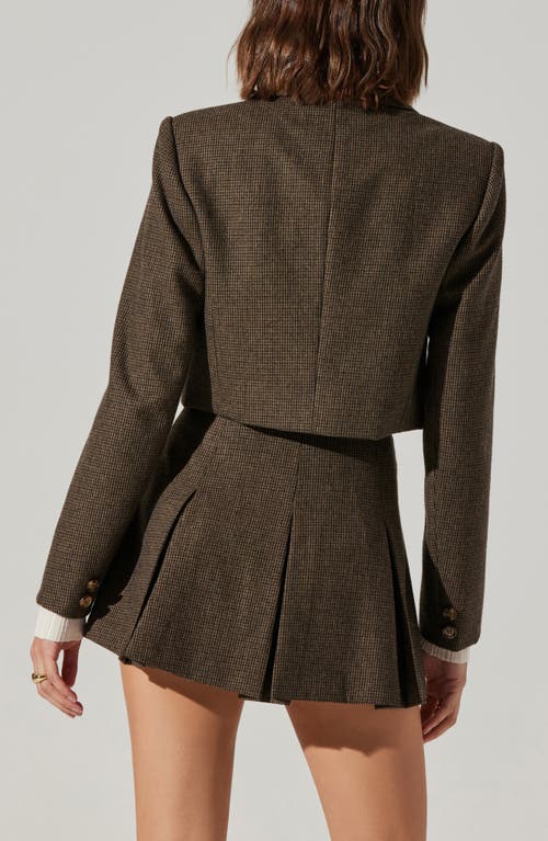 Astr The Label Siarah Houndstooth Crop Jacket In Mocha Plaid
