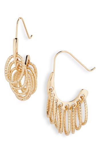 Area Stars Oval Chain Fringe Earrings In Gold