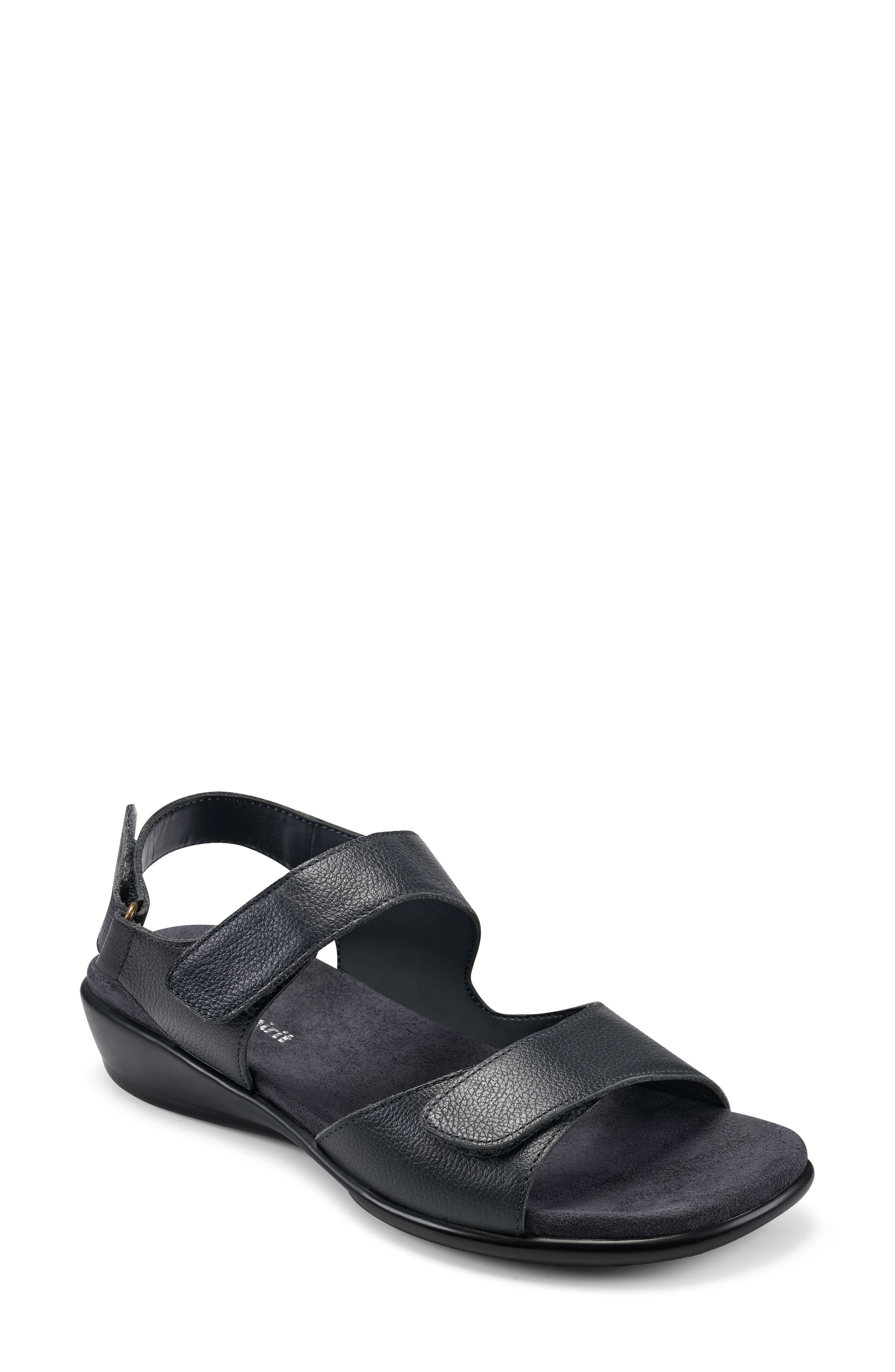 easy spirit sandals