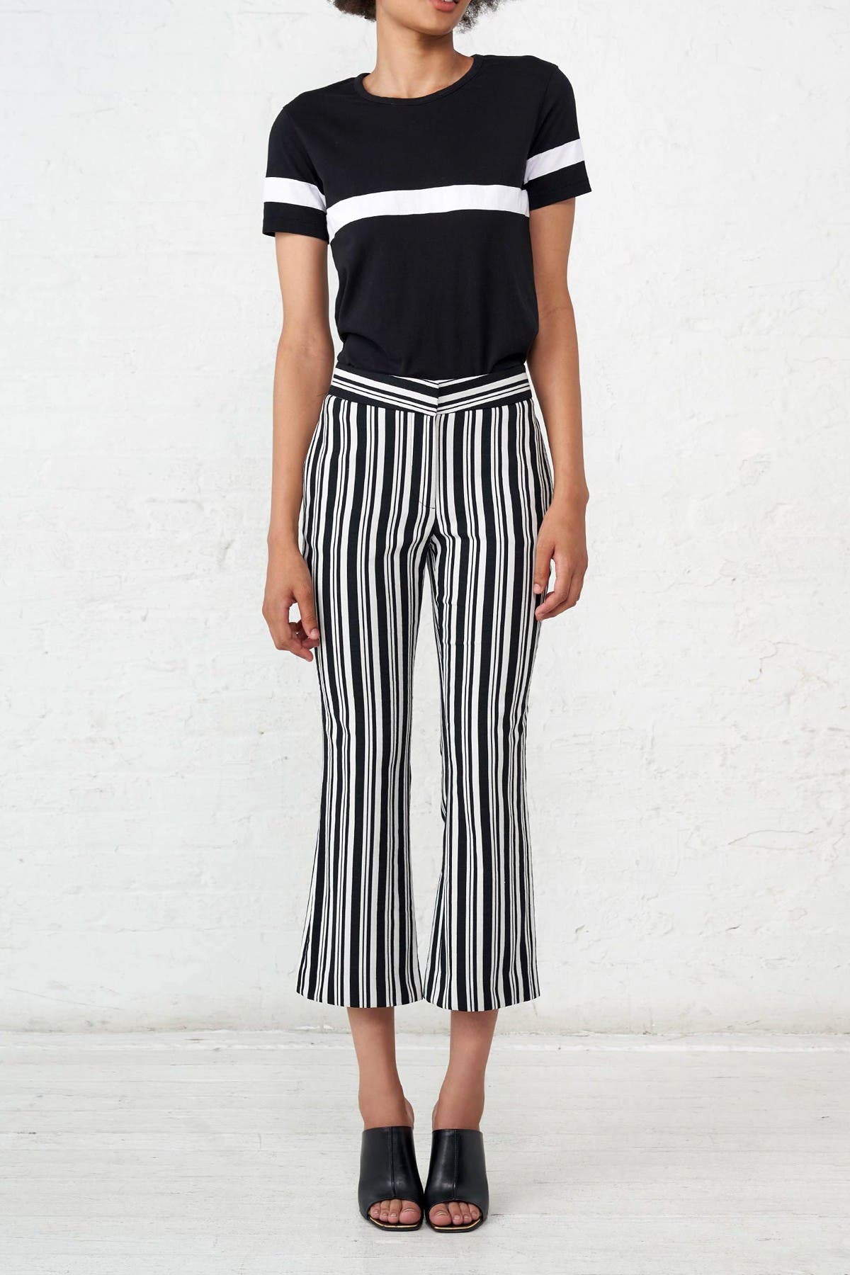 kick flare black skirt