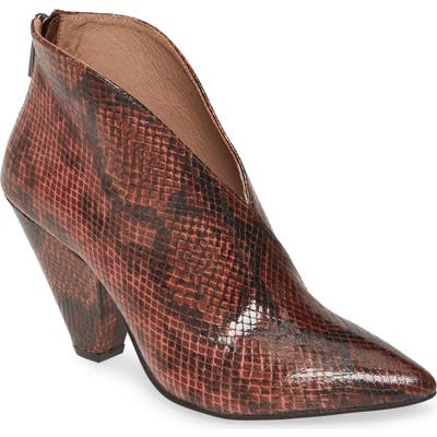 Chinese Laundry Rudie Bootie, Burgundy