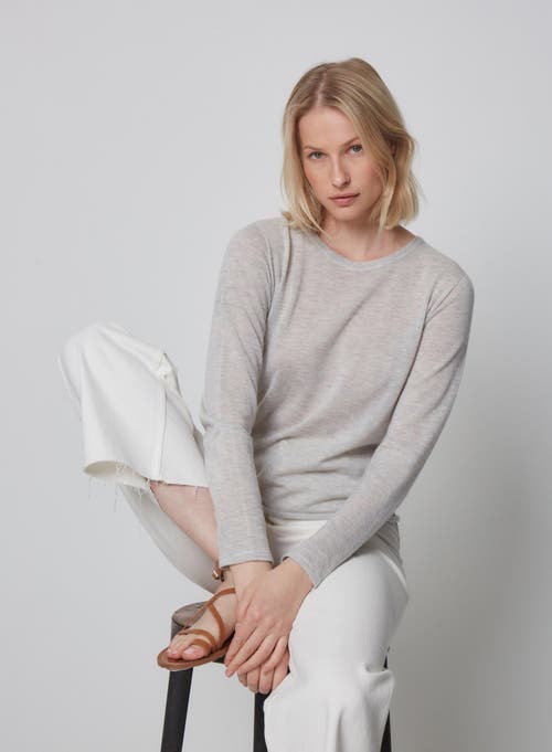 Shop Majestic Filatures 100% Machine Washable Cashmere Long Sleeve Crewneck T-shirt In Brume Chine