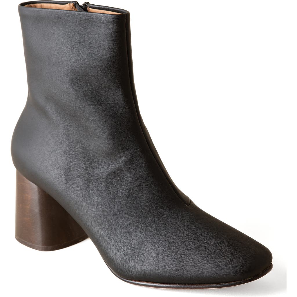 Huma Blanco Harlow Boot In Coal
