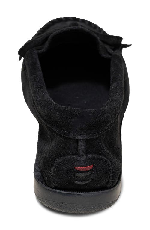Minnetonka Tie Slipper In Black
