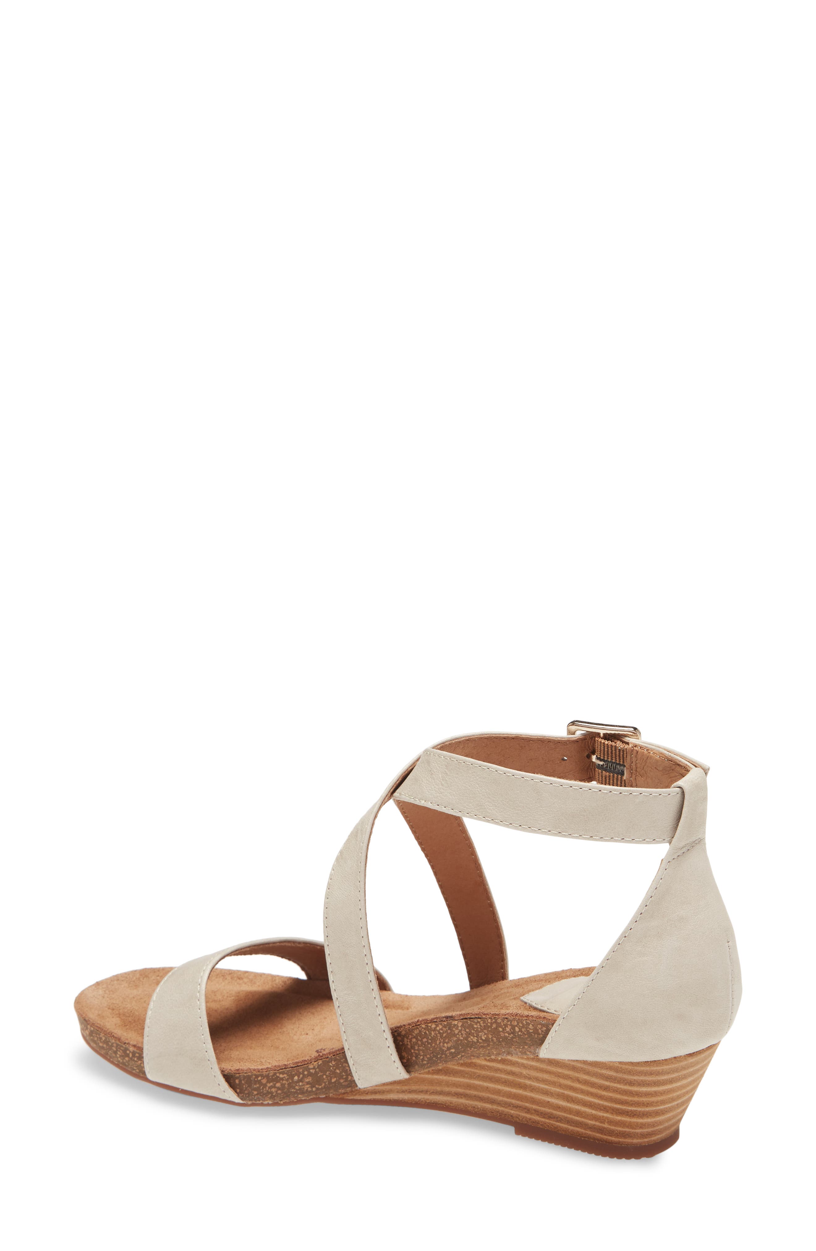 sofft valeryn wedge sandal