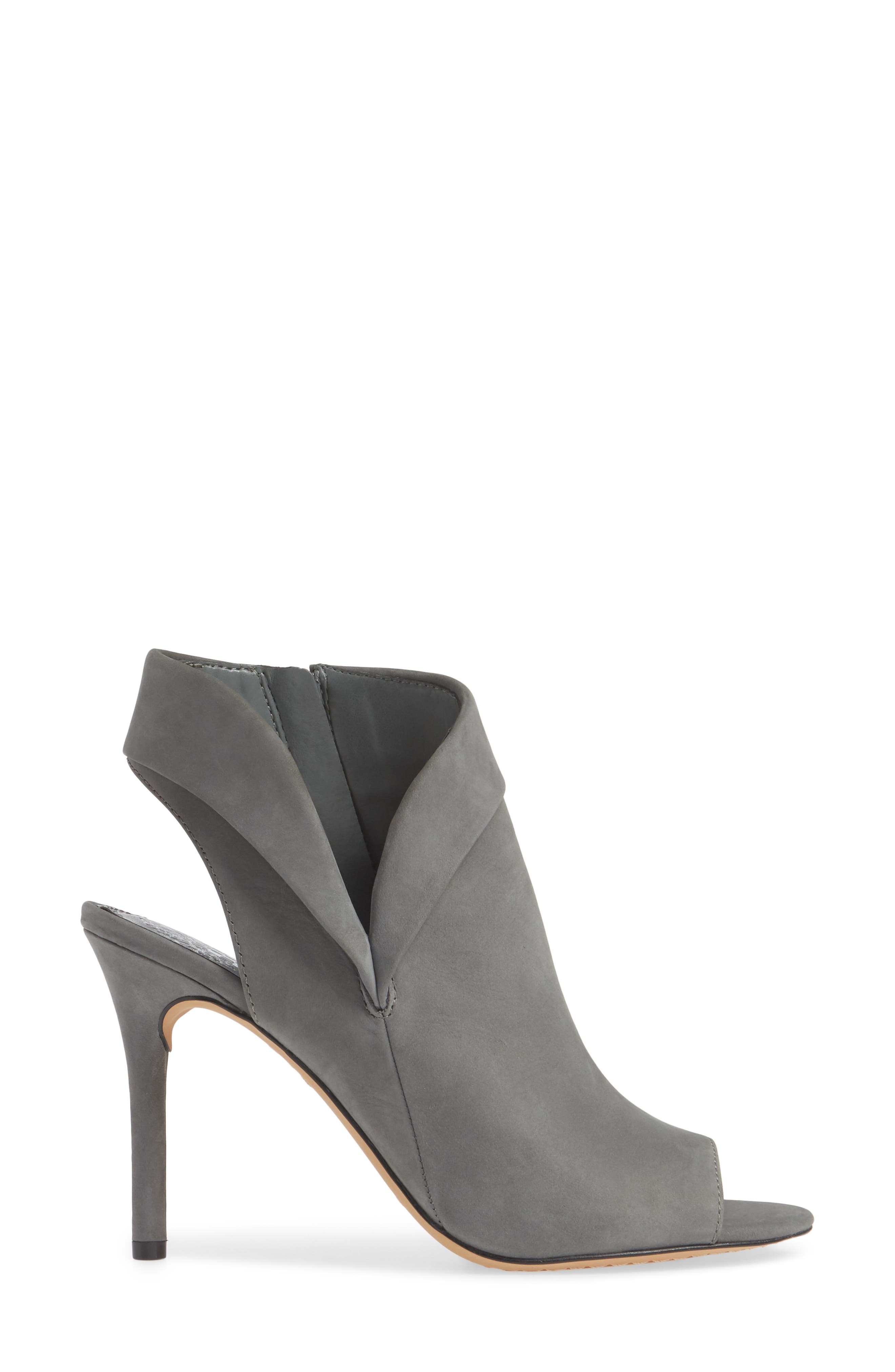 vince camuto cholia bootie