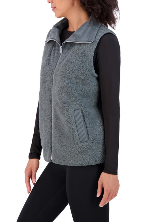 Sage Collective Sage Collective Mixed Fleece Vest In Urban Chic