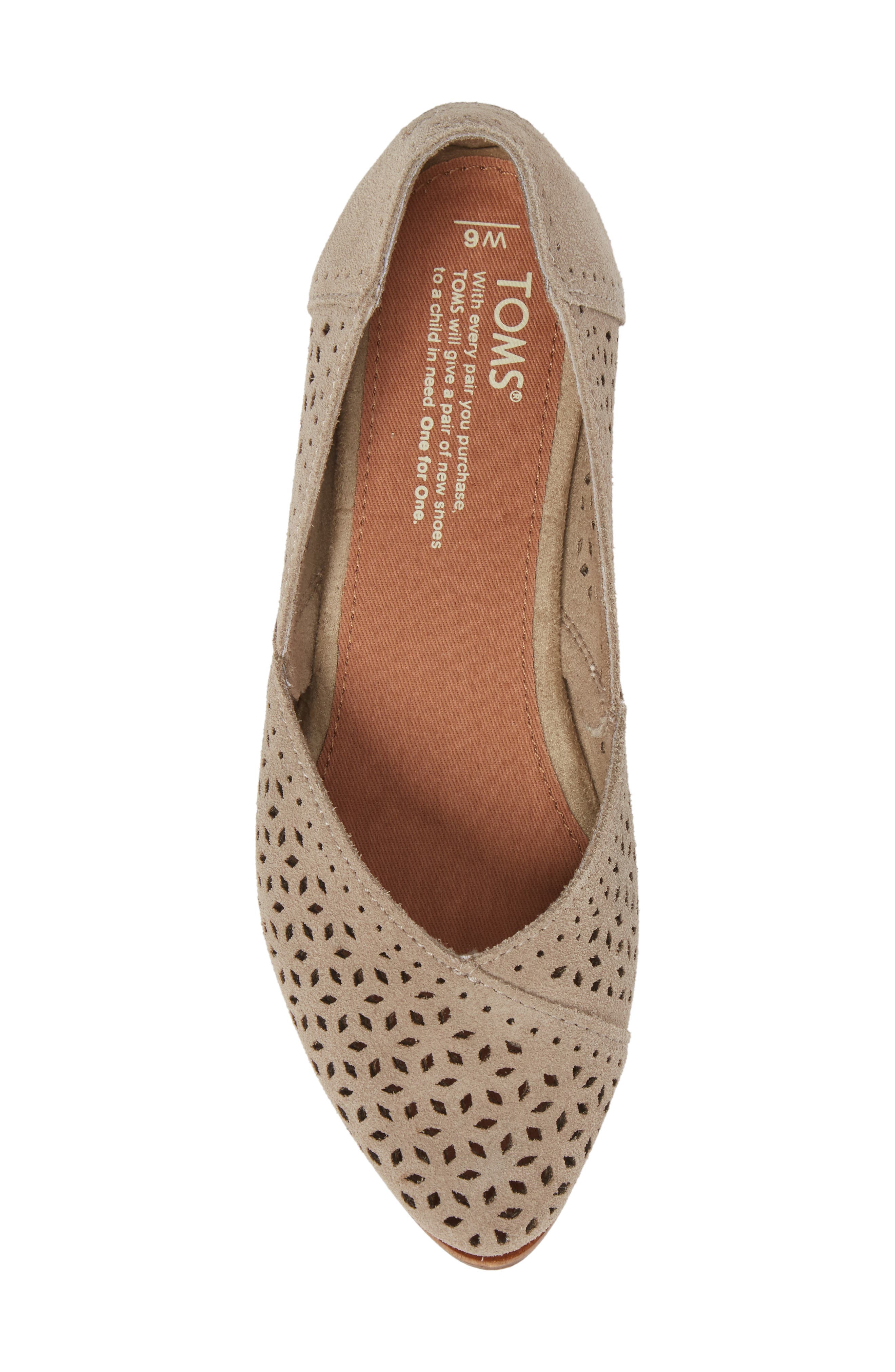 toms jutti chevron pattern suede flats
